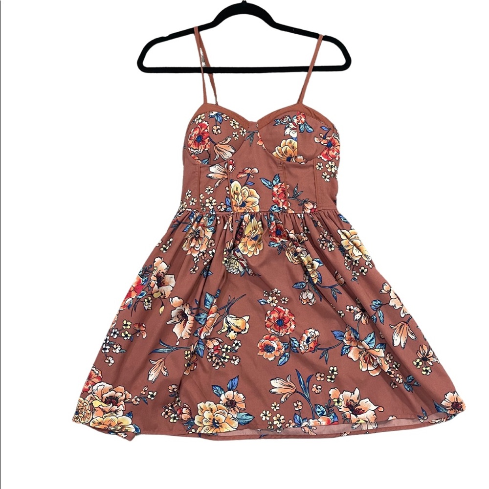 Floral summer dress.